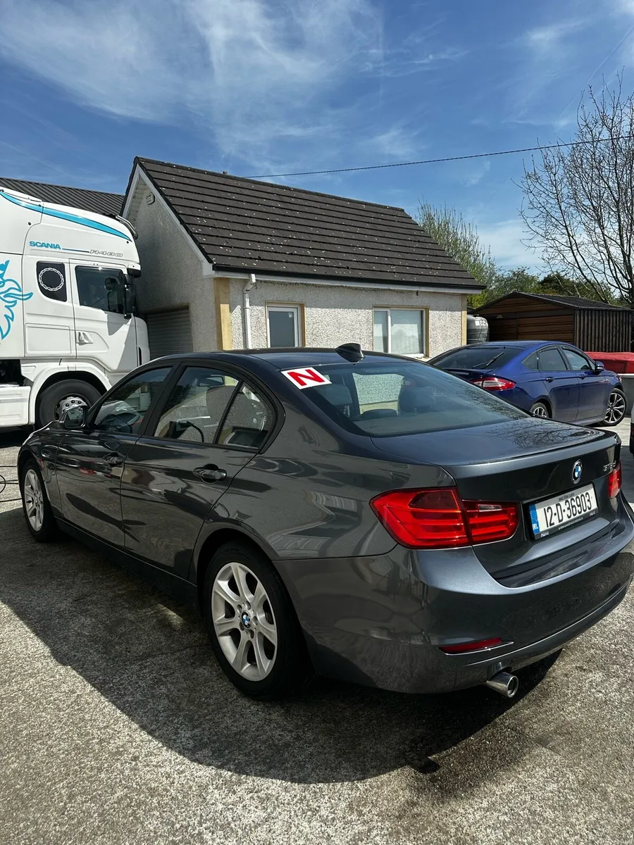 BMW 3 series 2012 - Image 4