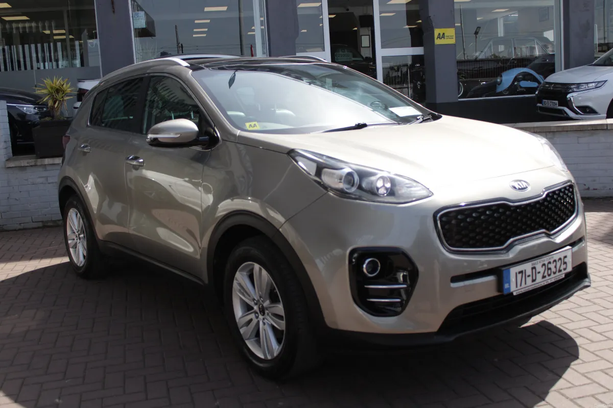 2017 KIA SPORTAGE 1.7 PLATINUM S 5DR - Image 2