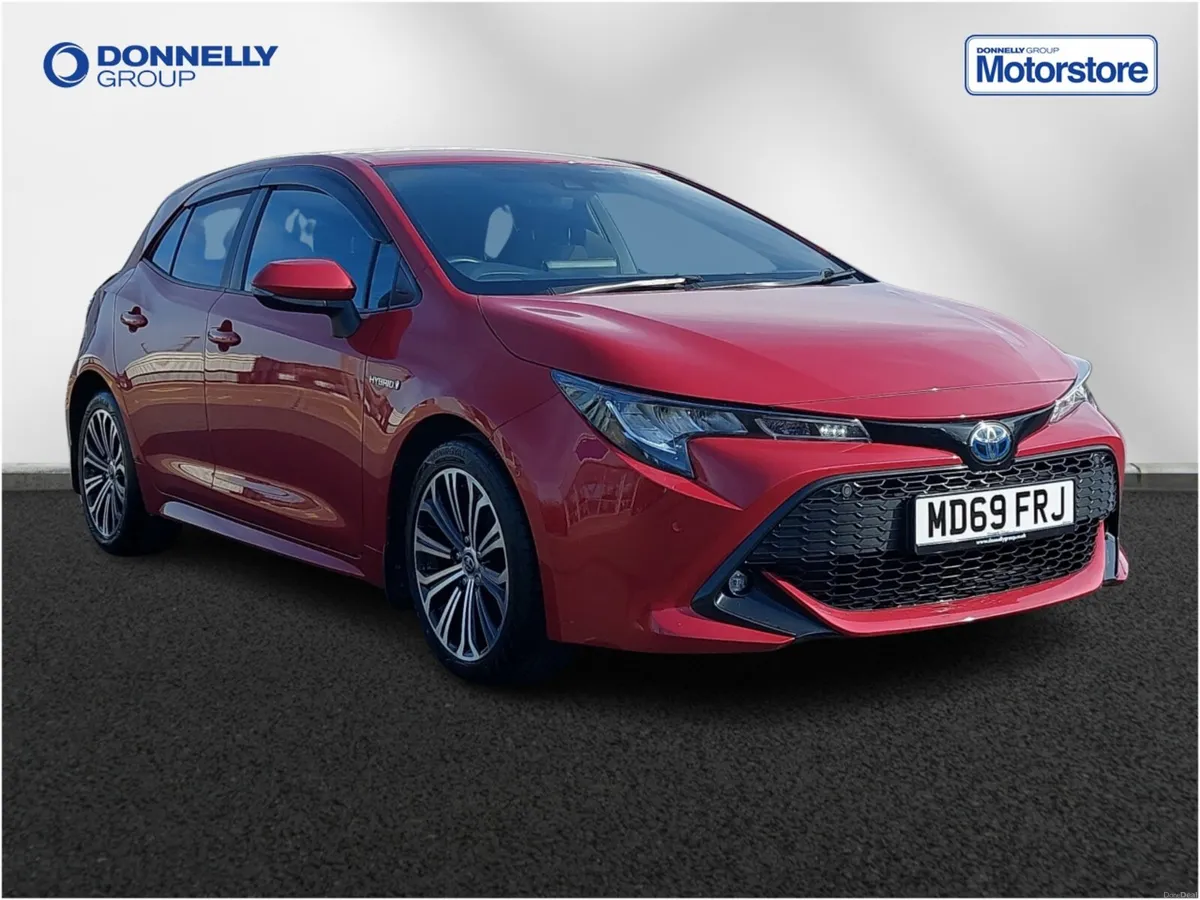 Toyota Corolla Hatchback Design - Image 2