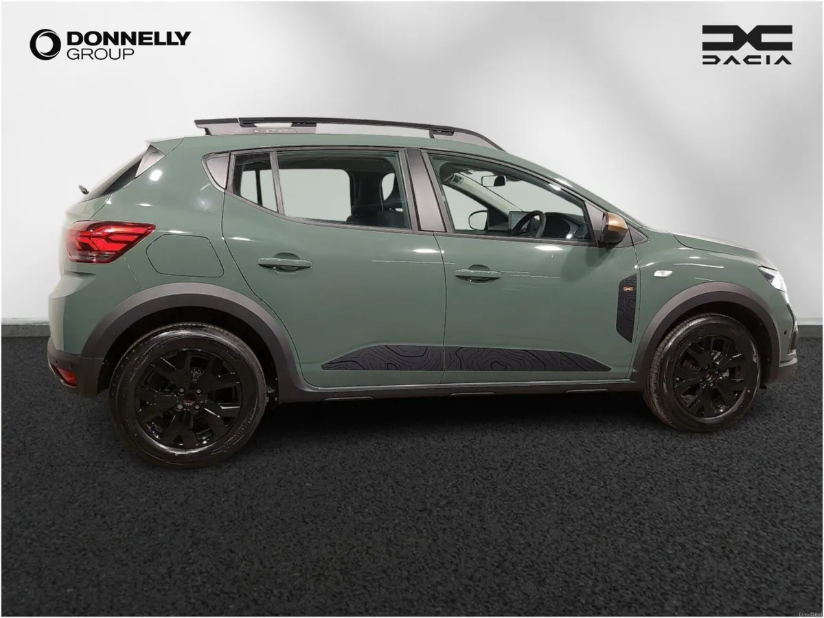 Dacia Sandero Stepway Hatchback Extreme - Image 3