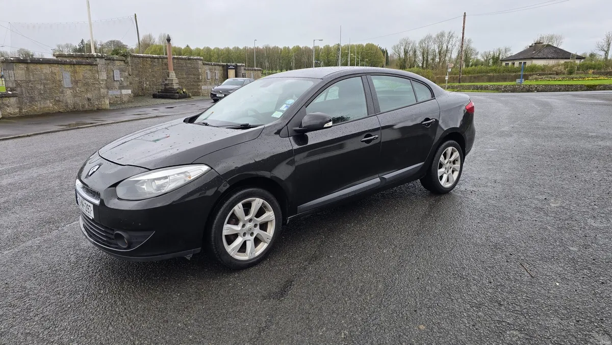 2010 Renault fluence 1.5 diesel manual - Image 4