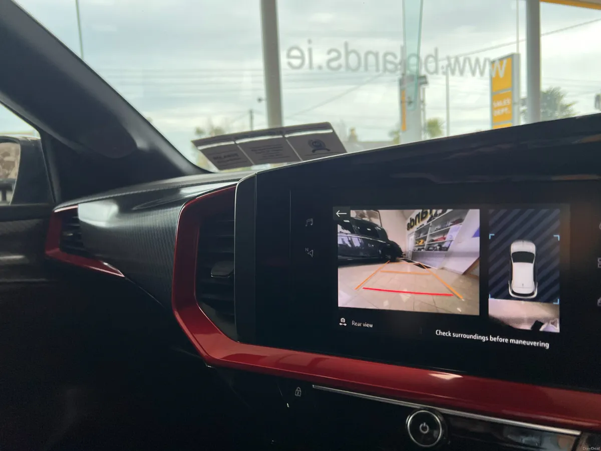 *NOW ON SALE* SRI Manual Petrol As New Huge Spec T - Image 4