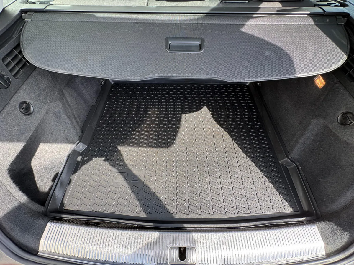 Audi Q3 2018 - Image 4