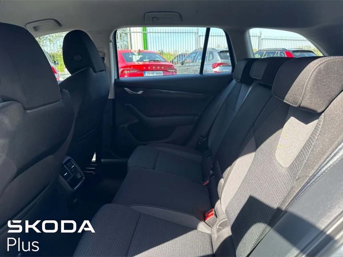 Skoda Octavia Selection 2.0TDI 115HP - Image 6