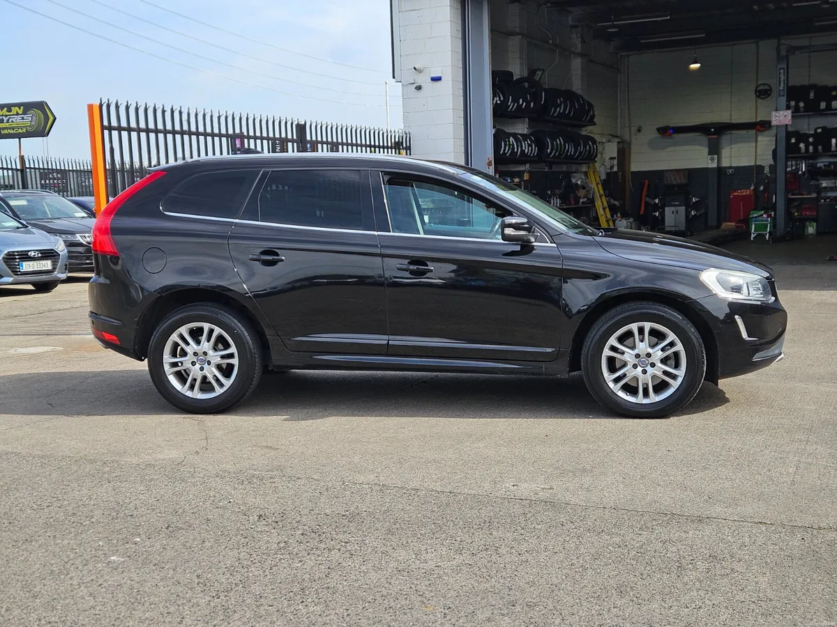 Volvo XC60 D4 2.0L Diesel Automatic - Image 2