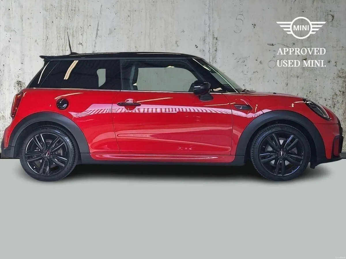 Mini Cooper 3-Door Cooper S Sport - Image 3