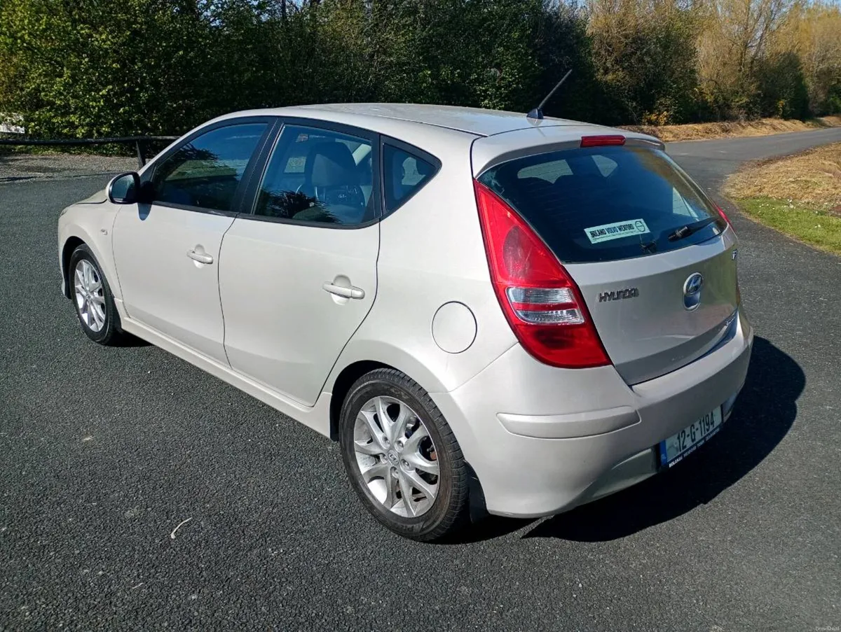 Hyundai i30 - Image 4