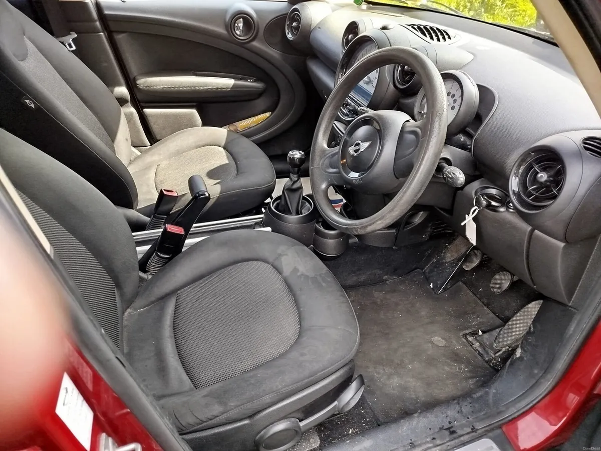 132 Mini One Estate /Jeep  1.6 Diesel €2850 Ono - Image 2