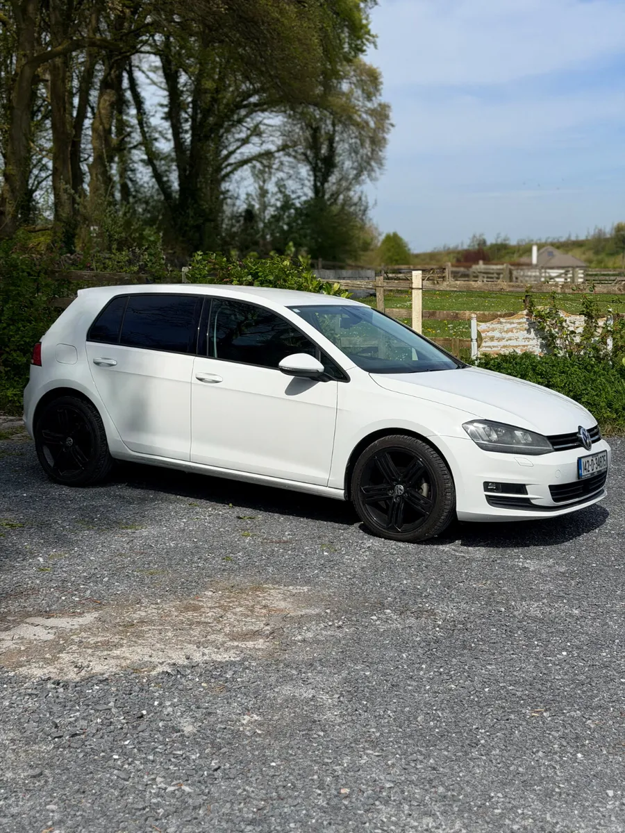 Volkswagen Golf 2014 AUTO| TSI - Image 3