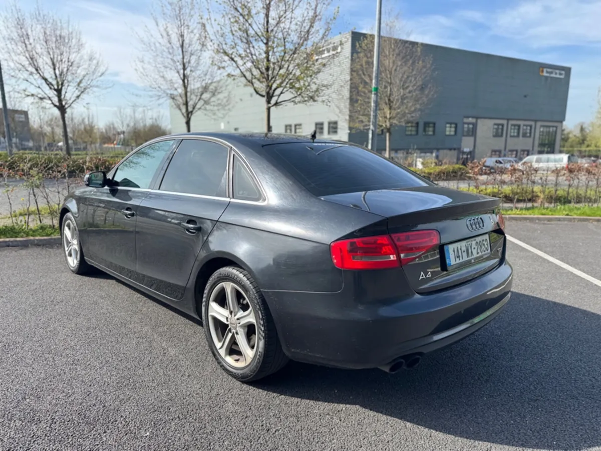 Audi A4 2.0 TDI TECHNIK 136PS 4DR - Image 3