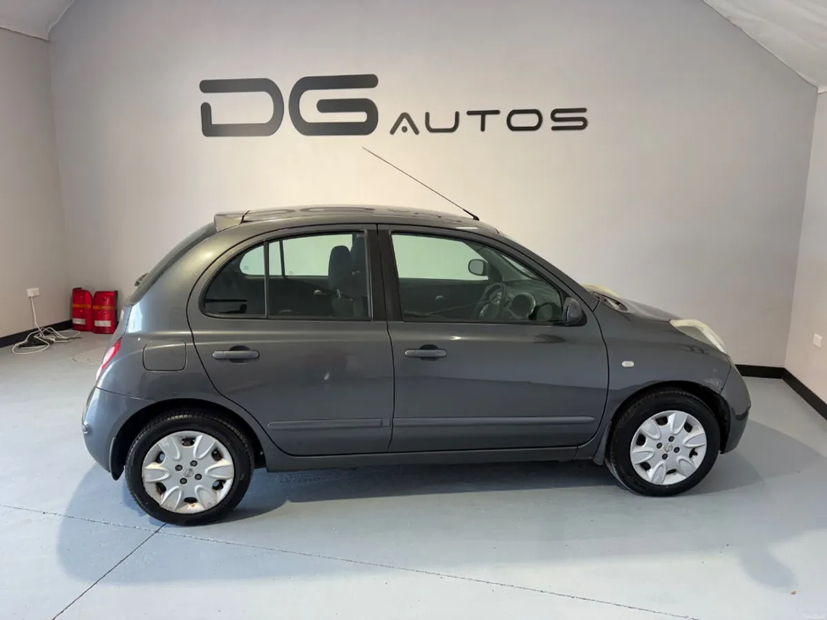 Nissan Micra SXE 1.2 AIR CONDITIONING AUTO + - Image 3