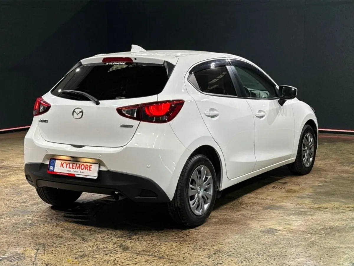 Mazda Demio 1.5 AUTOMATIC - REVERSE CAMERA - A/C H - Image 4