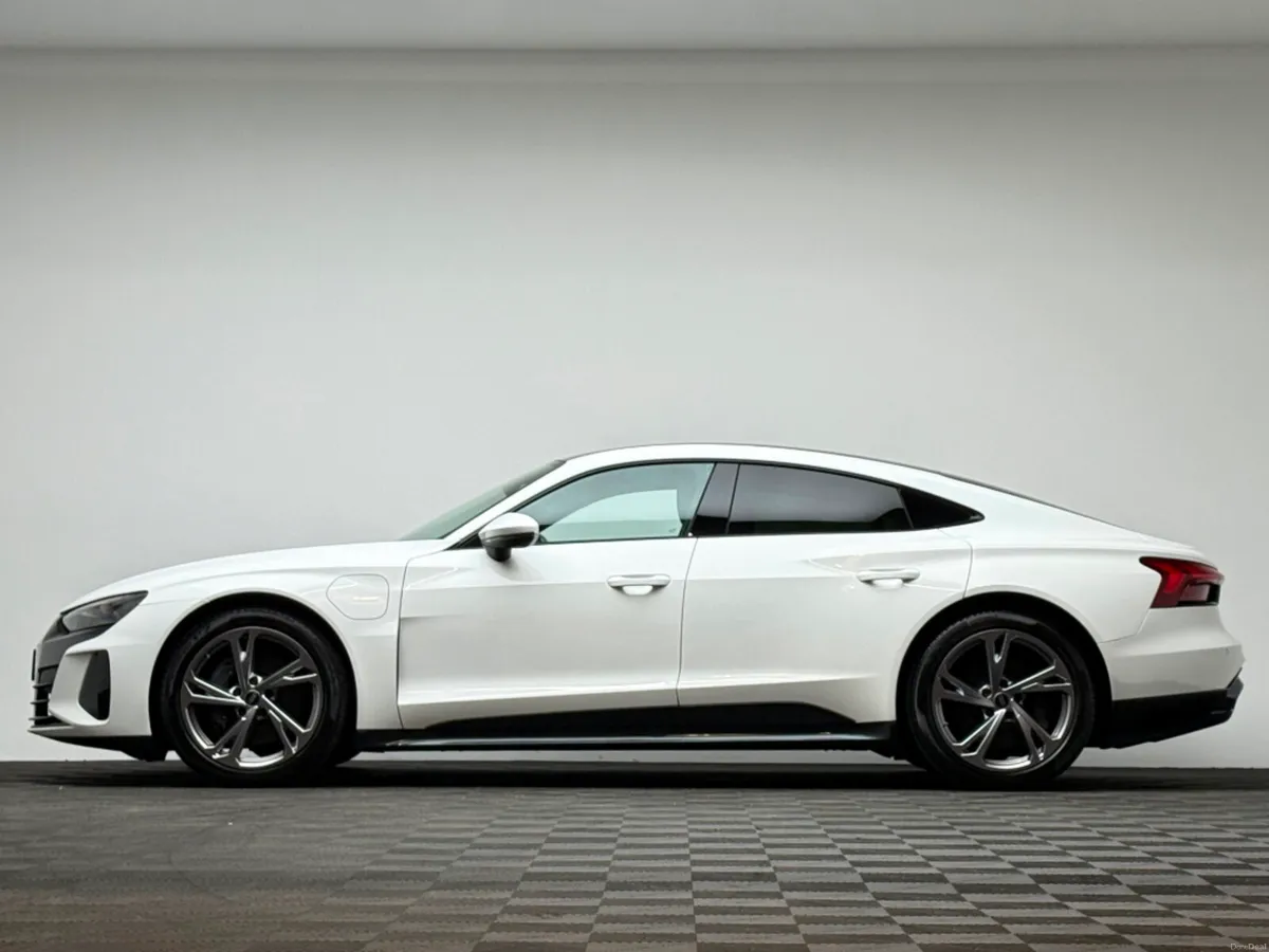 Audi e-tron GT GT 522HP QUATTRO - Image 4