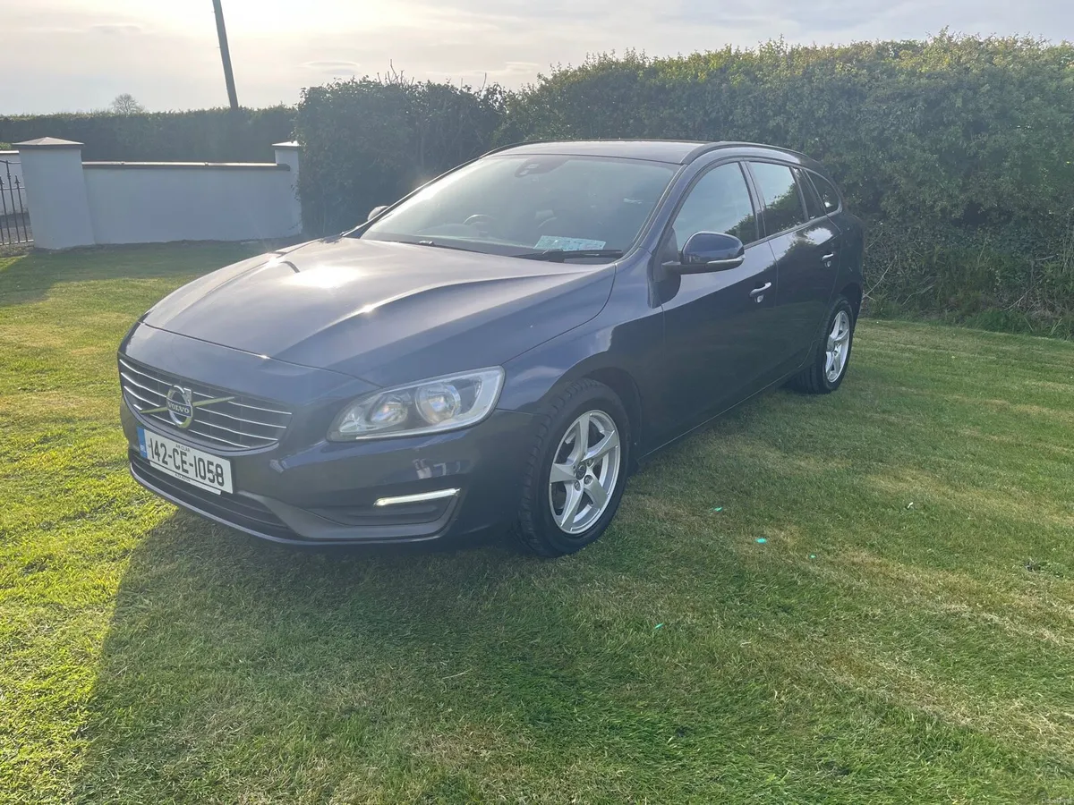 Volvo V60 180bhp NCT 02/27 TAX 06/26 - Image 3