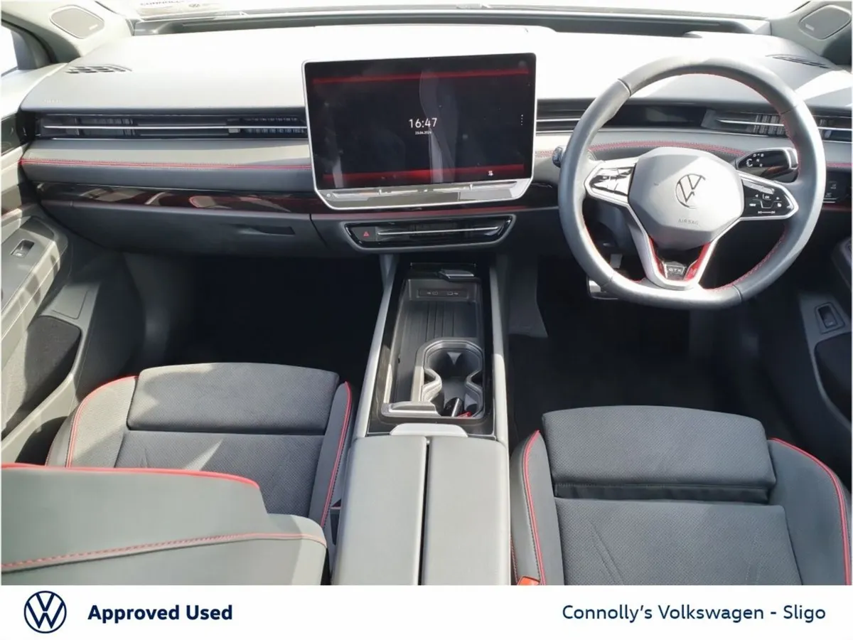 Volkswagen ID.7 TOURER GTX 86KWH 340BHP AUTO - Image 2