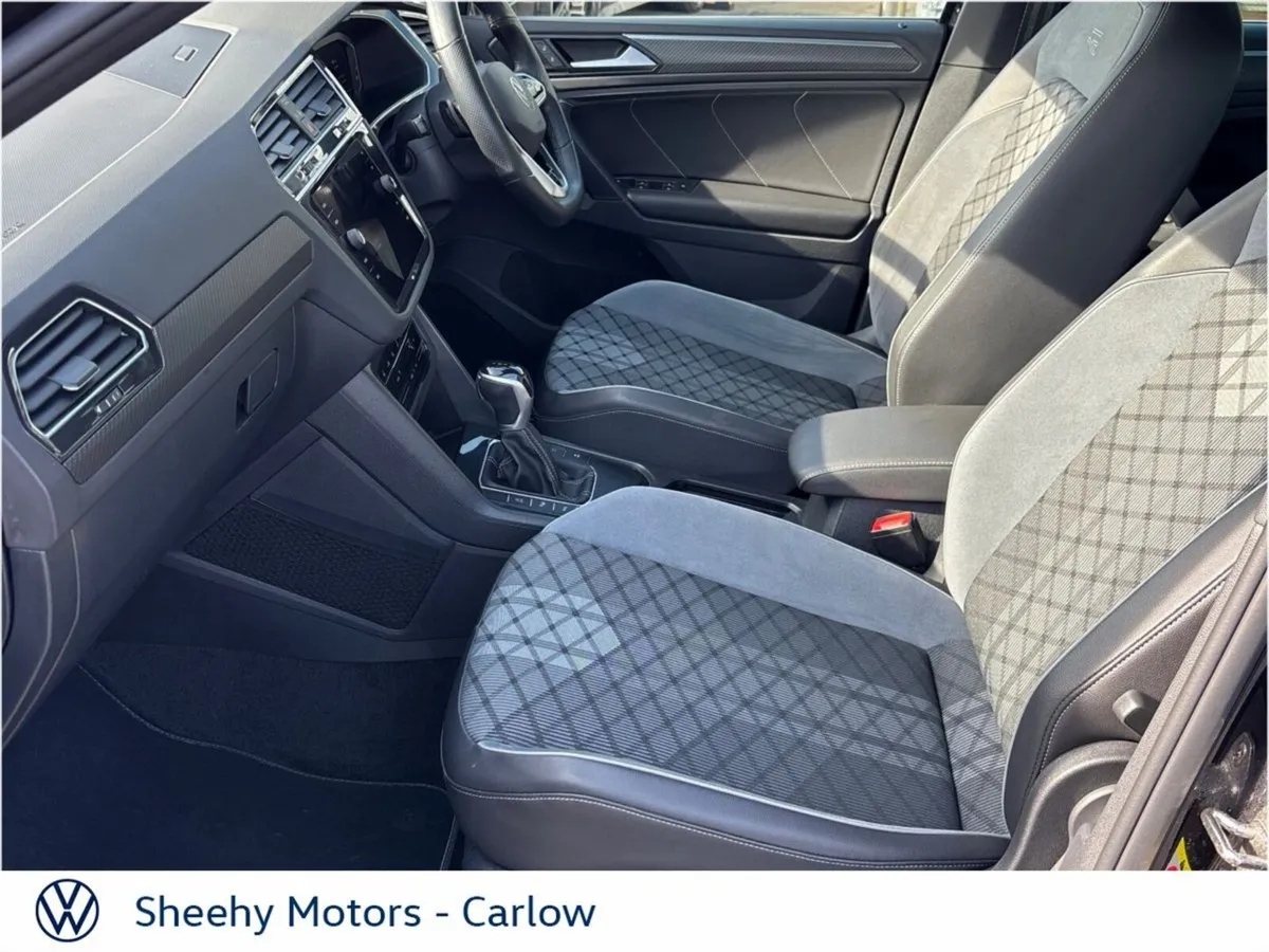 Volkswagen Tiguan 2.0TDI R-Line DSG 5DR - Image 4