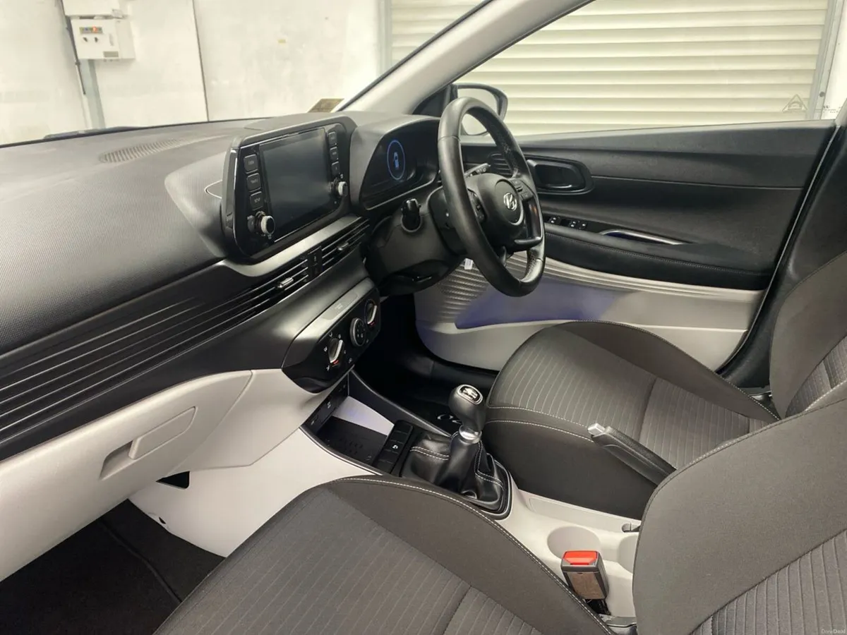 Hyundai i20 i20 Deluxe Plus - Image 3
