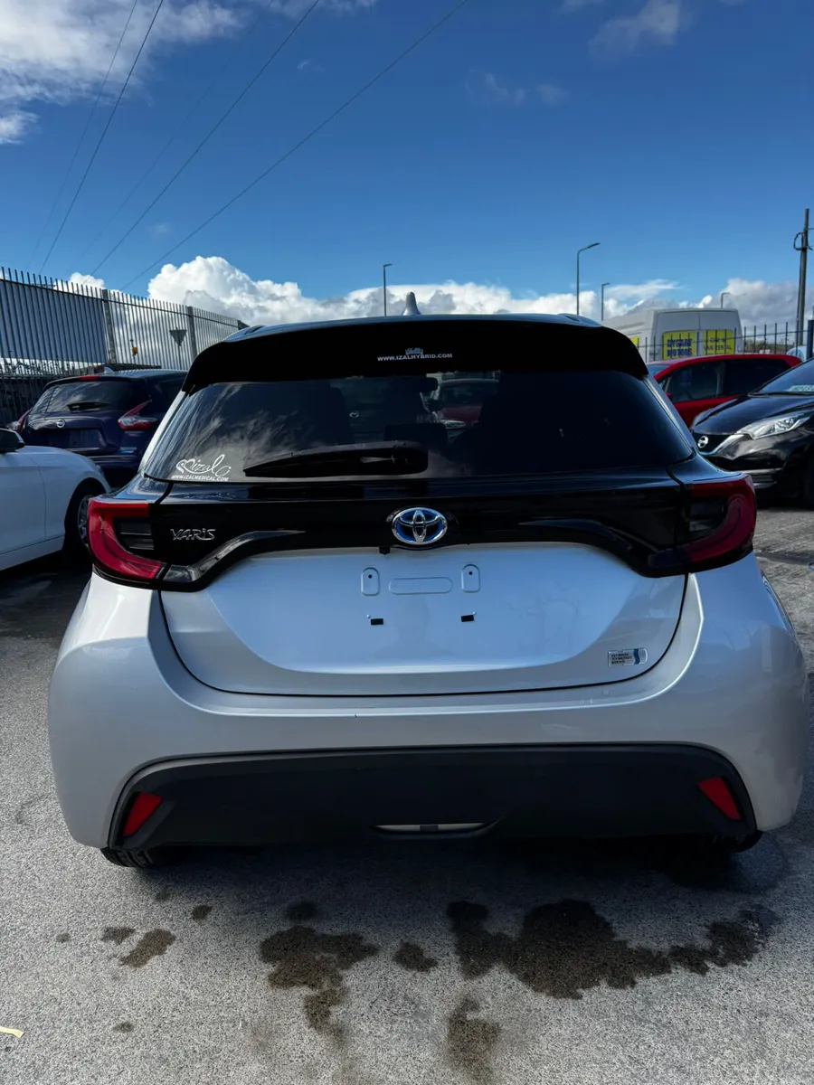 2020 Toyota Yaris 1.5L - Image 4