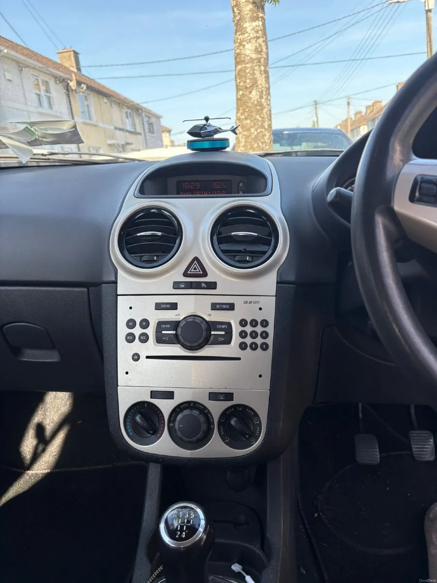 Opel Corsa 2007 - Image 3