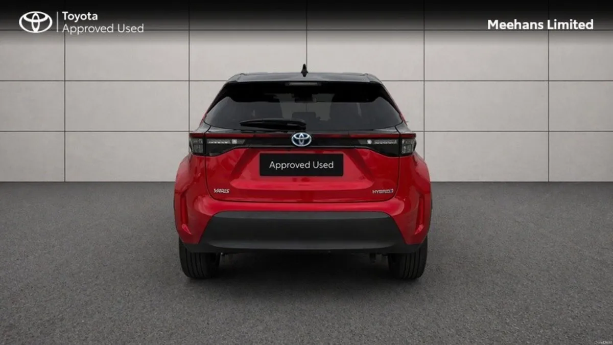 Toyota Yaris Cross YARIS CROSS LUNA SPORT - Image 4