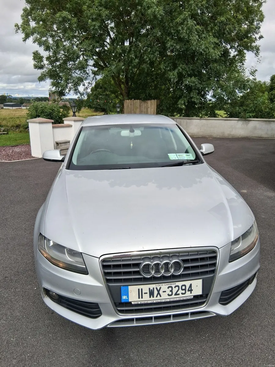 Audi A4 2011 - Image 2