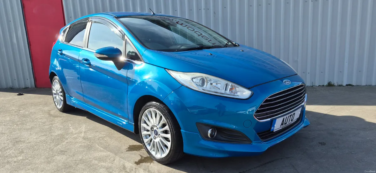 Ford Fiesta automatic zetec s titanium 1.0 low kms - Image 2
