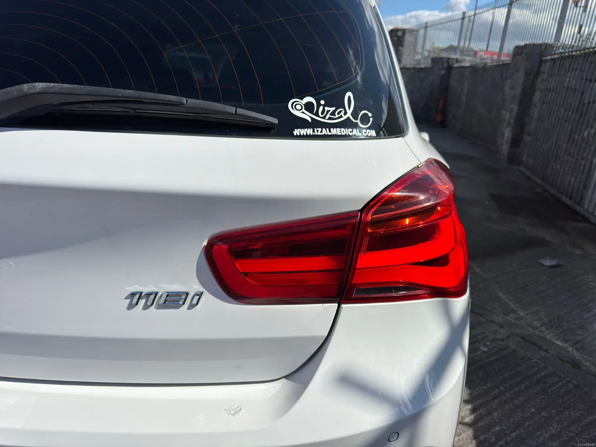 2016 BMW 1 Series 1.6L - Image 5