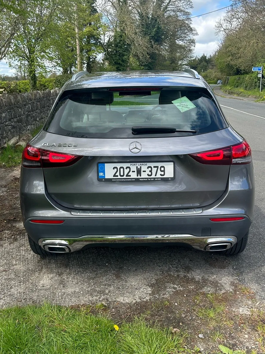 Mercedes gla 200d - Image 4