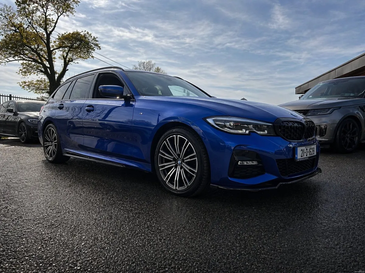 211 BMW 320D MSPORT XDRIVE ESTATE - Image 1