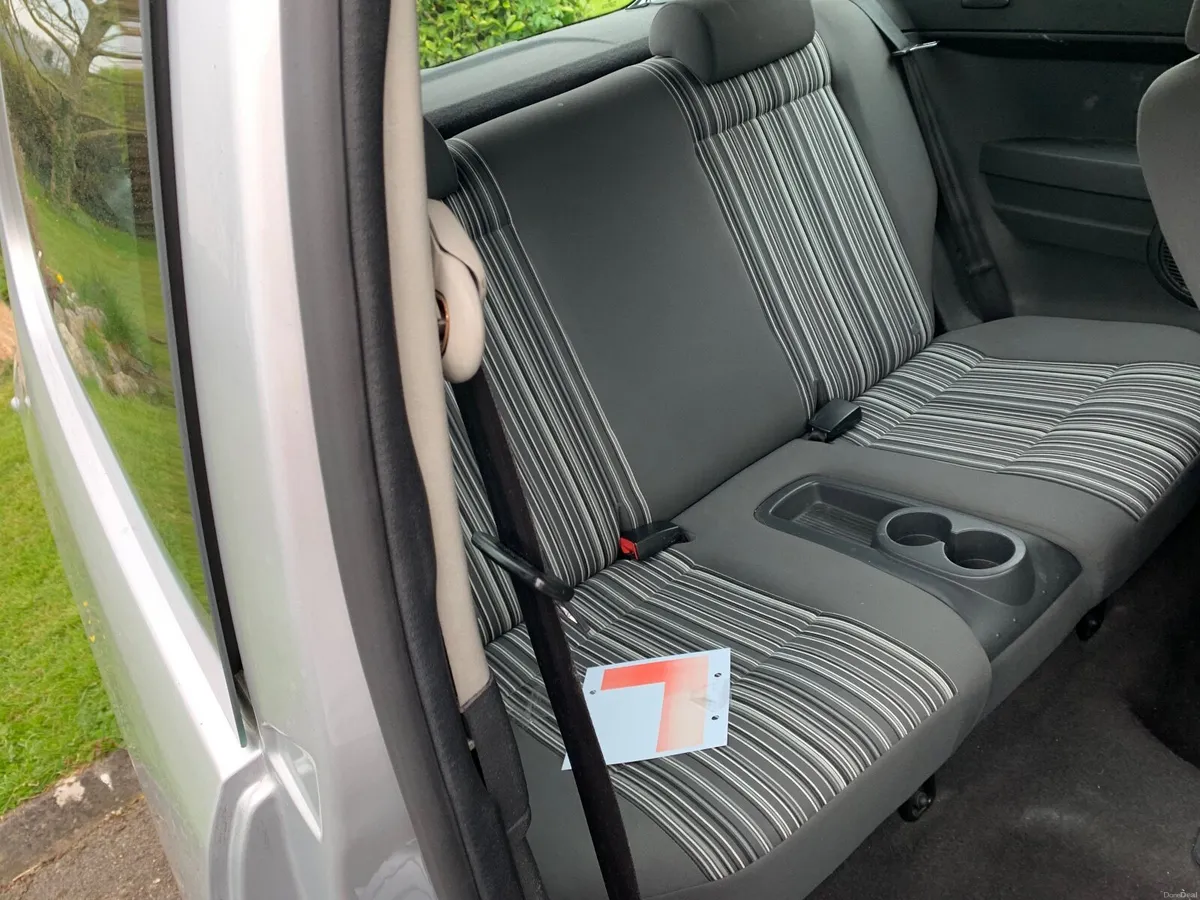 Volkswagen Fox 2011 - Image 4