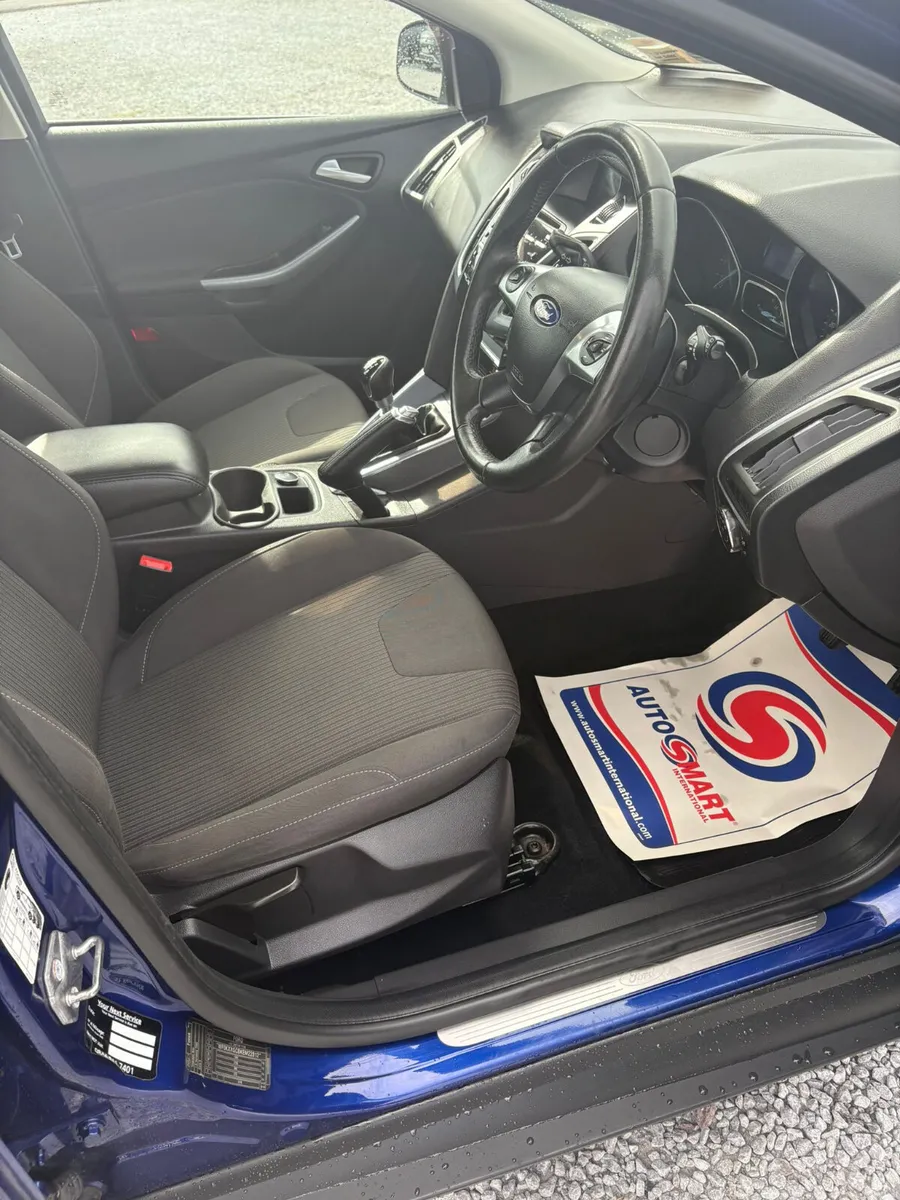 Ford Focus 2014  Tituamiun - Image 4