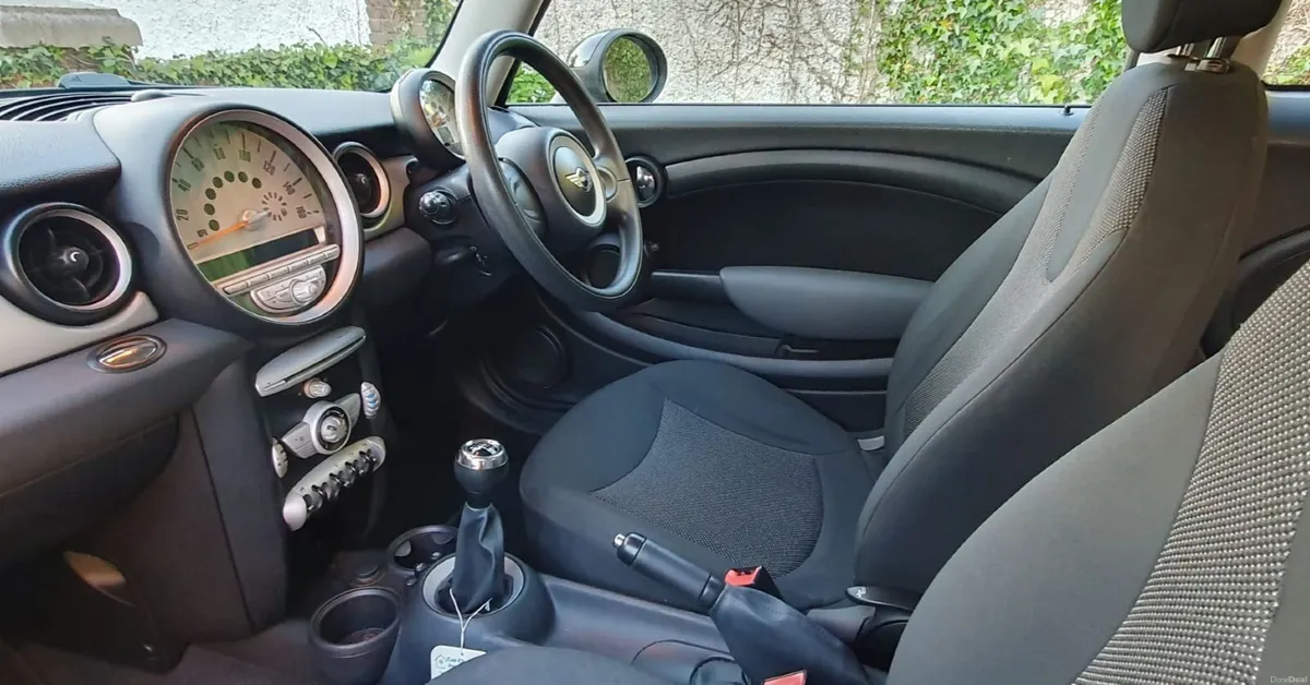 2009 Mini Cooper 1.6D | NCT 04/27 | New Parts - Image 4