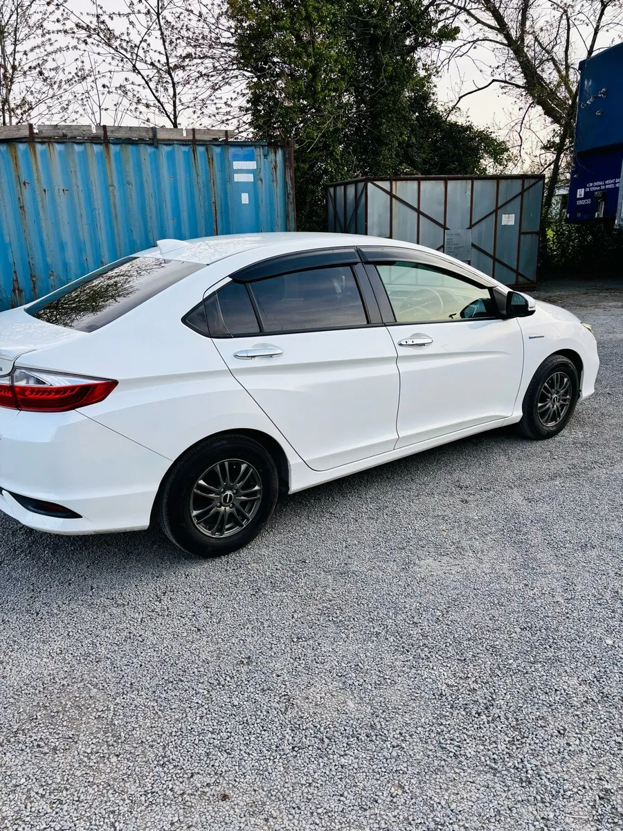 Honda Grace 2017 1.5 Hybrid (Read add plz) - Image 4