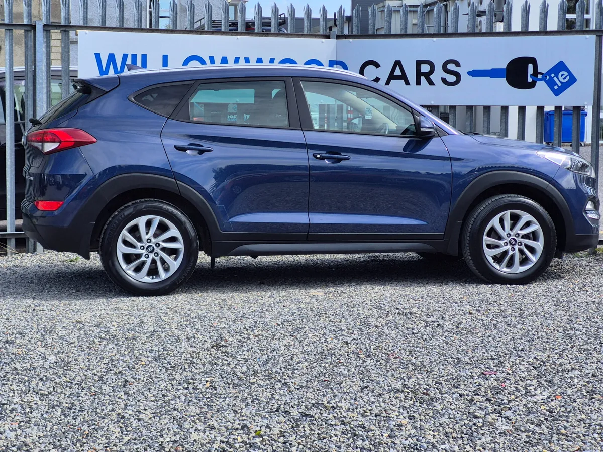 Hyundai Tucson 1.7crdi executive 2018 nct 4/28 - Image 6