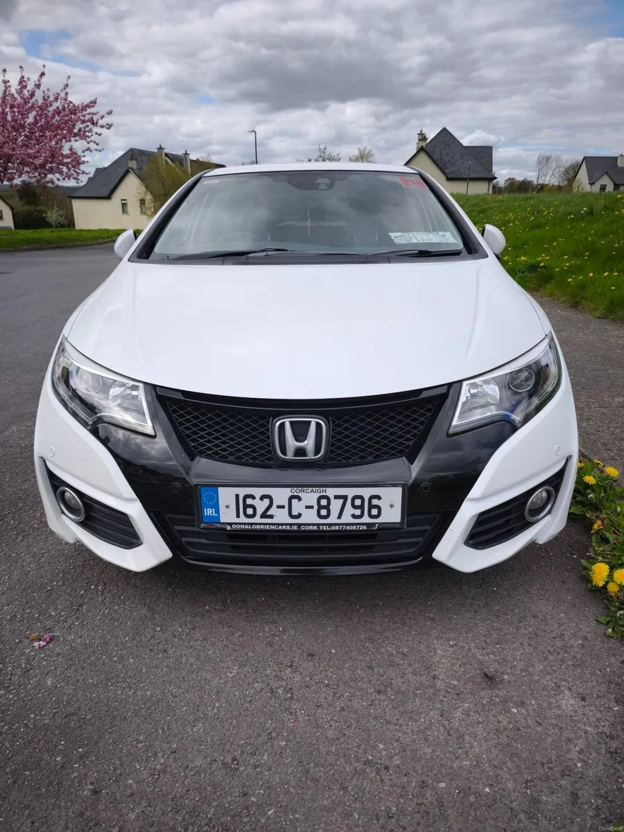 Honda Civic 2016 - Image 1
