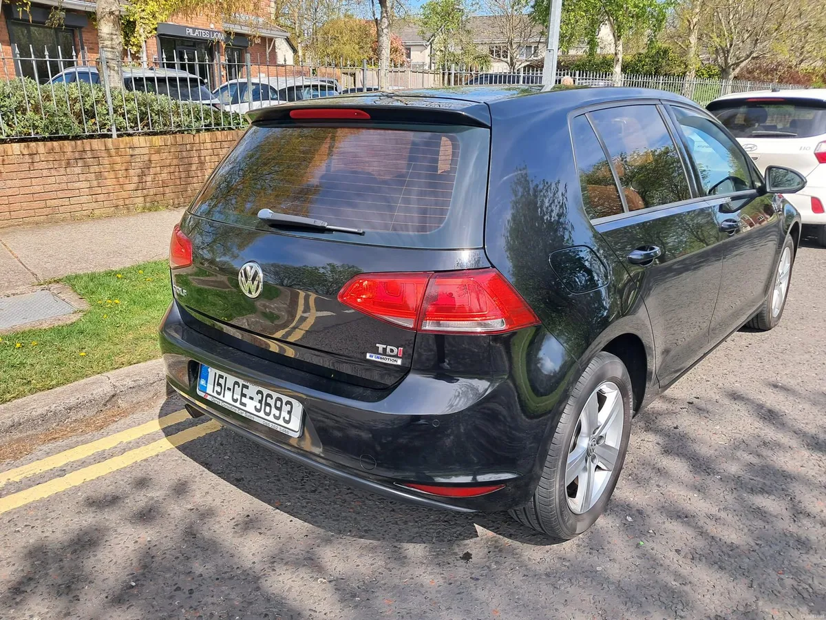 Volkswagen Golf - Image 2