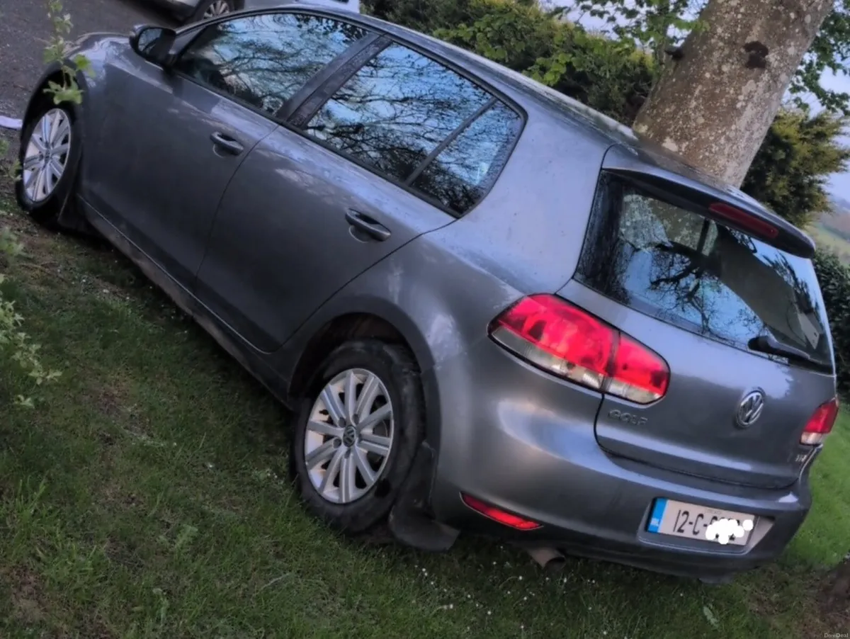 2012 Volkswagen Golf 1.6 TDI - Image 4