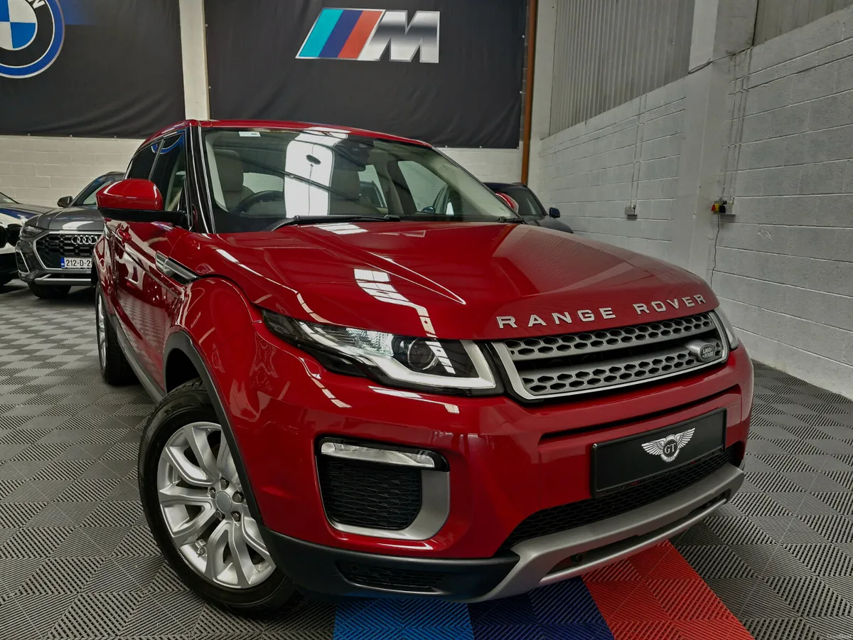 RANGE ROVER EVOQUE 2.0TD4X4 SE (CRAZY LOW MILES) - Image 1