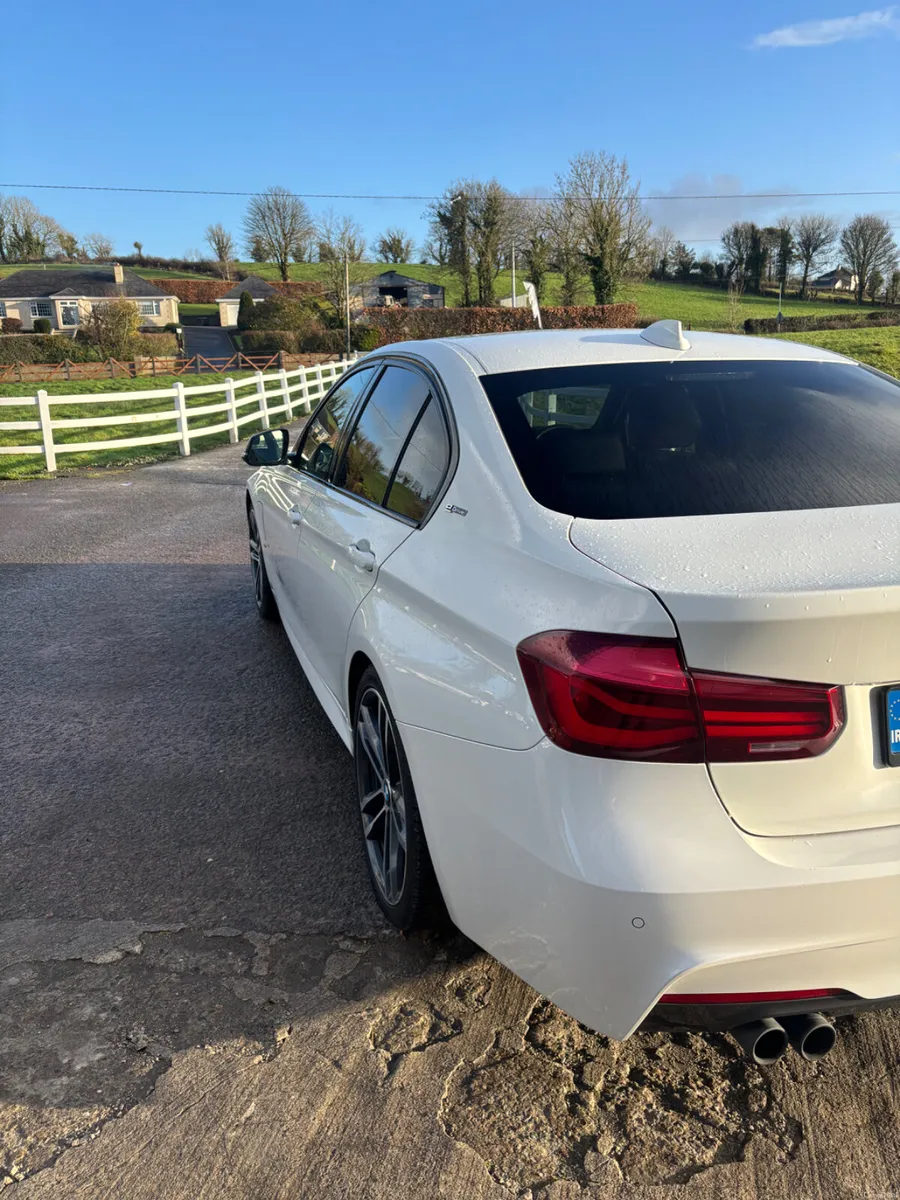 BMW 3-Series 2018 Msport Shadow addition - Image 4
