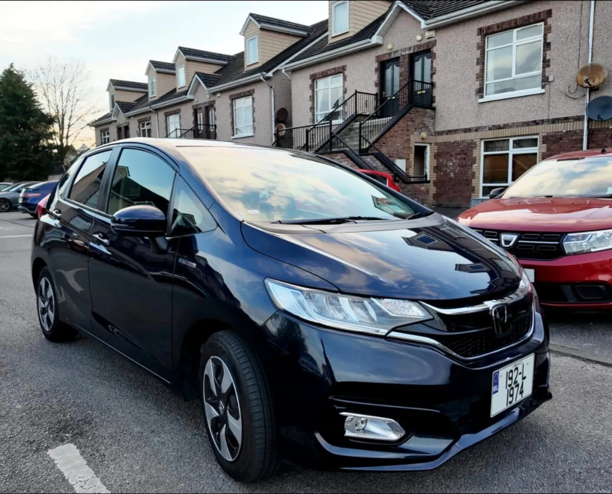 Honda Fit 2019-2 Hybrid Automatic - Image 1
