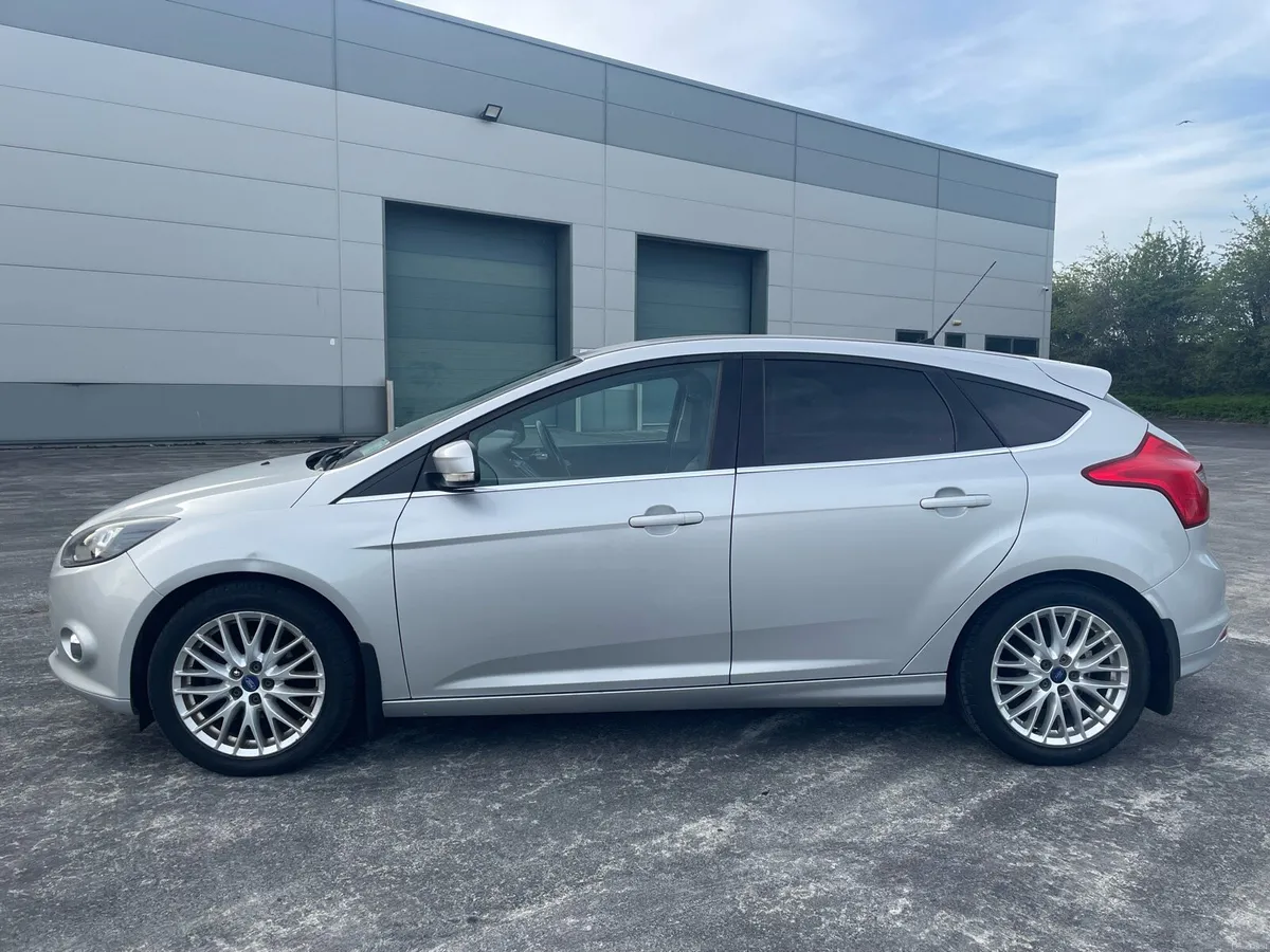 Ford Focus TDCi 1.6 Luxury Trim - Image 3