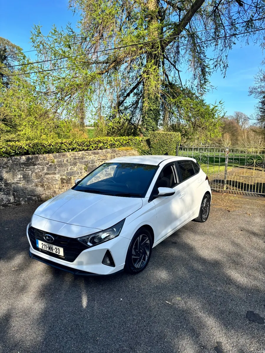 2021 Hyundai i20 Deluxe Plus 1.2Petrol - Image 1