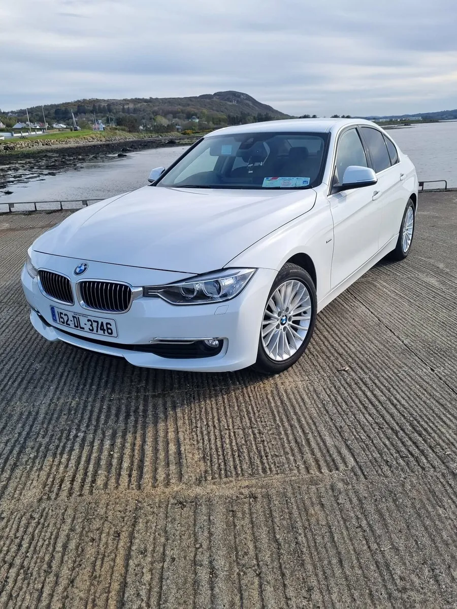 Bmw 320d luxury auto - Image 1