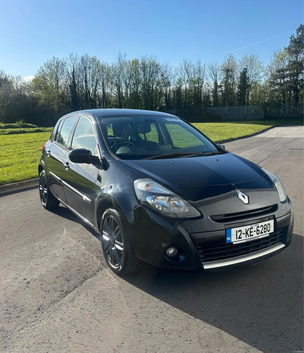 2012 Renault Clio 1.1 petrol low miles (New NCT) - Image 1