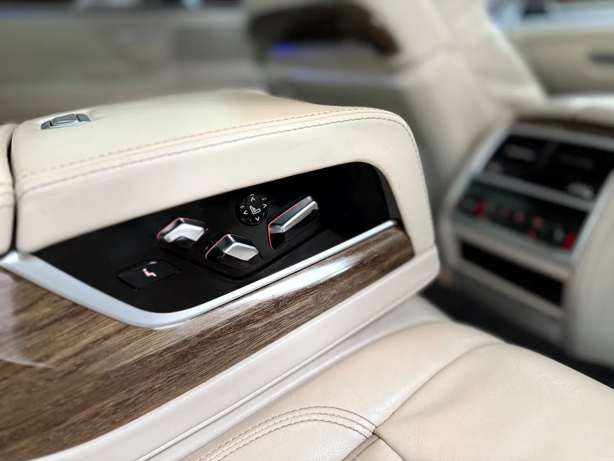 BMW 7-Series 2017. 730D M-SPORT - Image 6