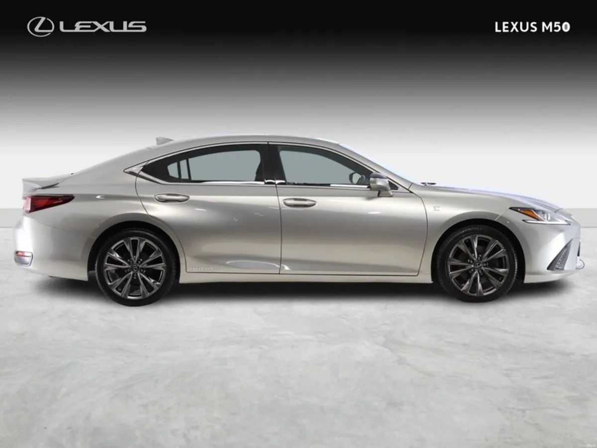 Lexus ES F Sport - Image 3