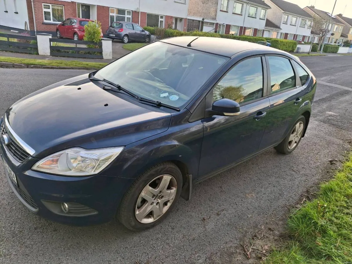 2009 Ford Focus - Image 4