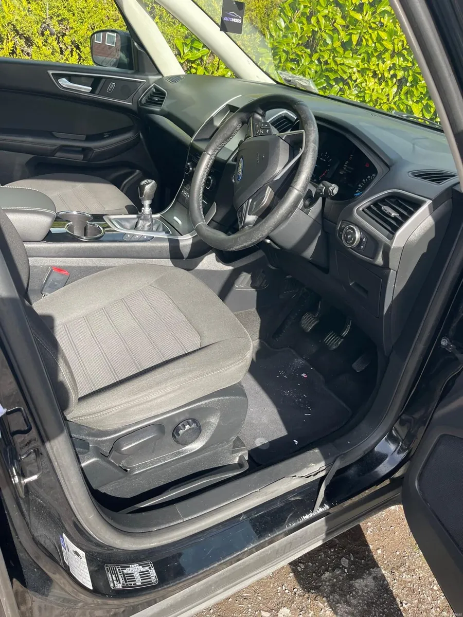 Galaxy 188kms taxed 03/27 - Image 3