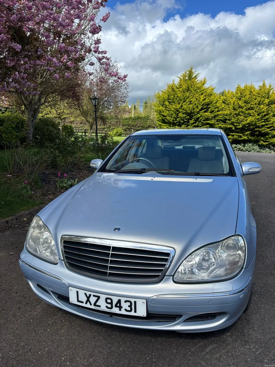 Mercedes - Image 1