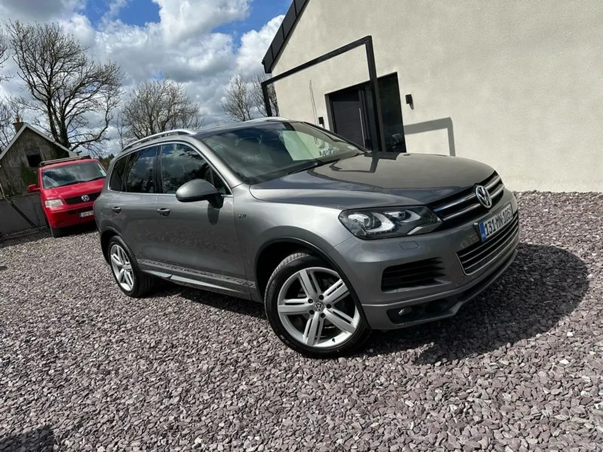 2013 Volkswagen Touareg Rline Crewcab - Image 1